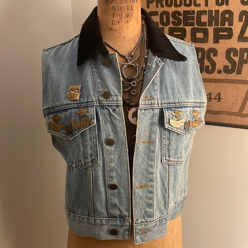 Vintage denim vest Harley Patches and pins